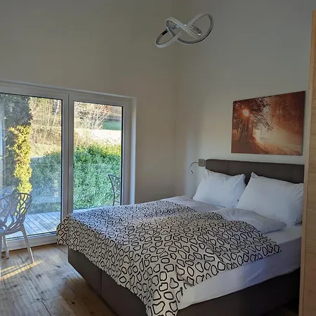 アパート Luxurioese Mit Sauna Prufingberg