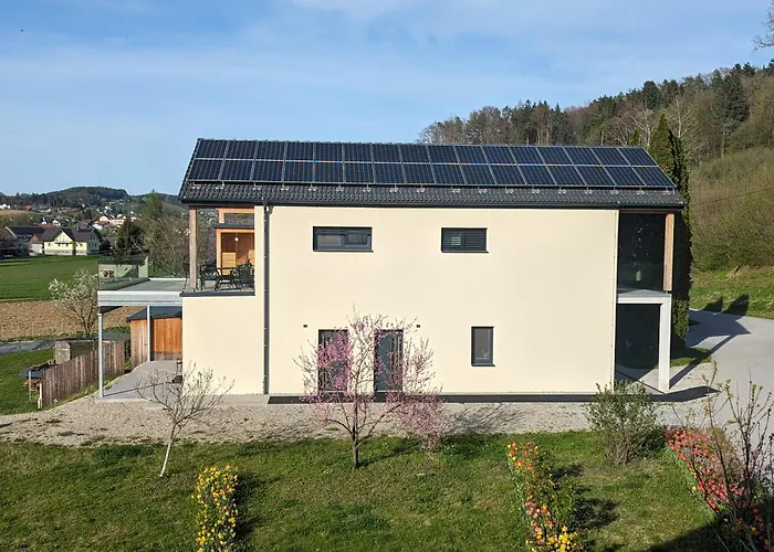 Luxurioese Mit Sauna